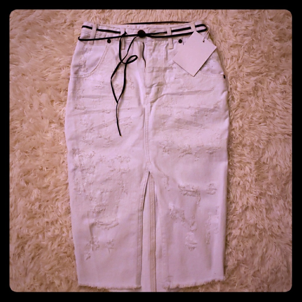 One teaspoon skirt
